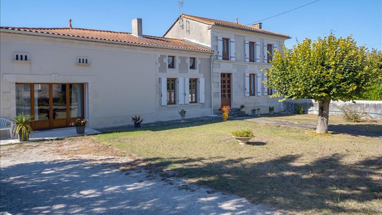 maison 6 pièces 210 m2 à vendre à Pérignac (17800)