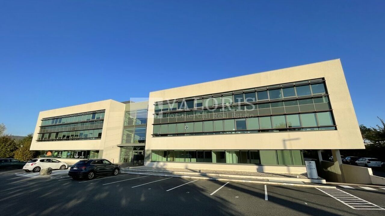 bureau  pièces 140 m2 à louer à Champagne-Au-Mont-d'Or (69410)