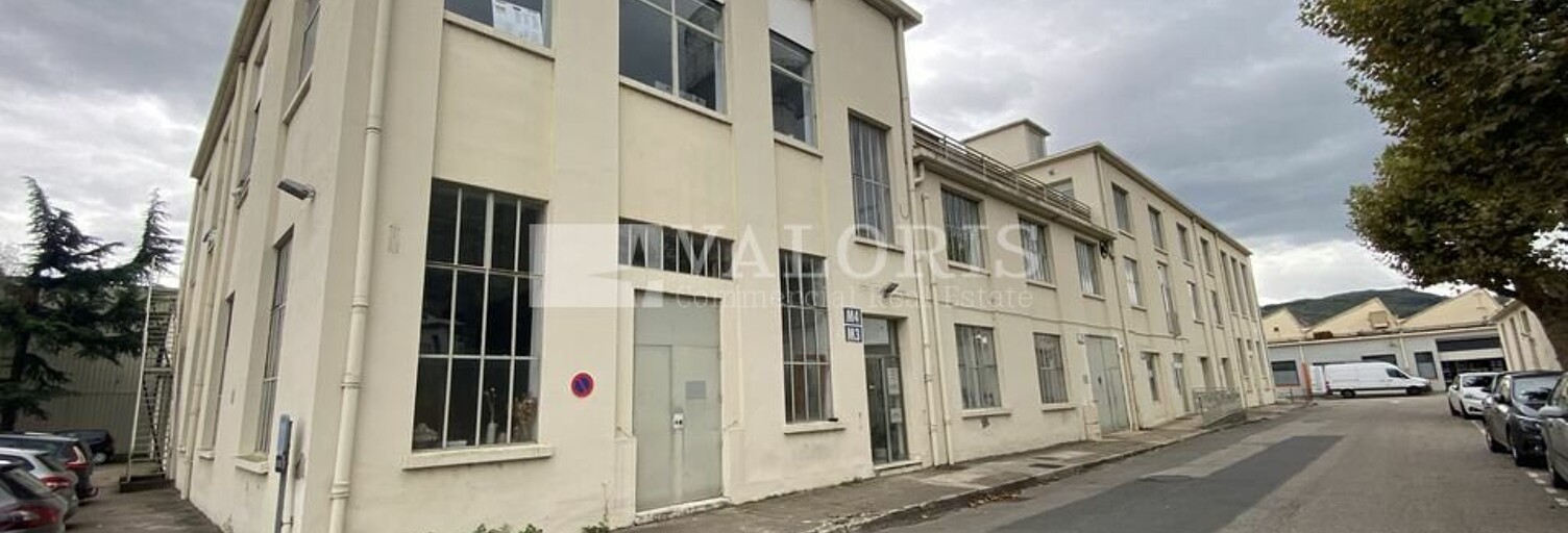 Bureau  138 m² à louer à Neuville-sur-Saône (69250)
