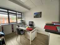 BUREAUX à LOUER — photo 2