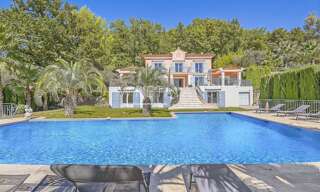 Maison 10 Pièces 400 m² à vendre à Grasse (06130)