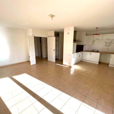 Appartement 3 pièces 212000 €