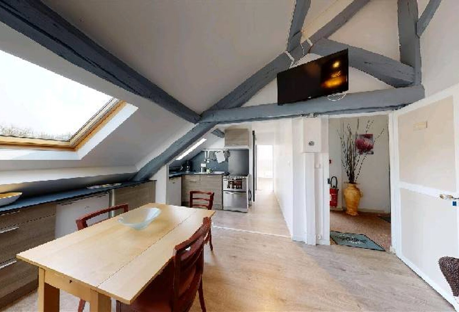 Location appartement 1 pièce 26 m² à Saint-Forget (78720) — photo 1