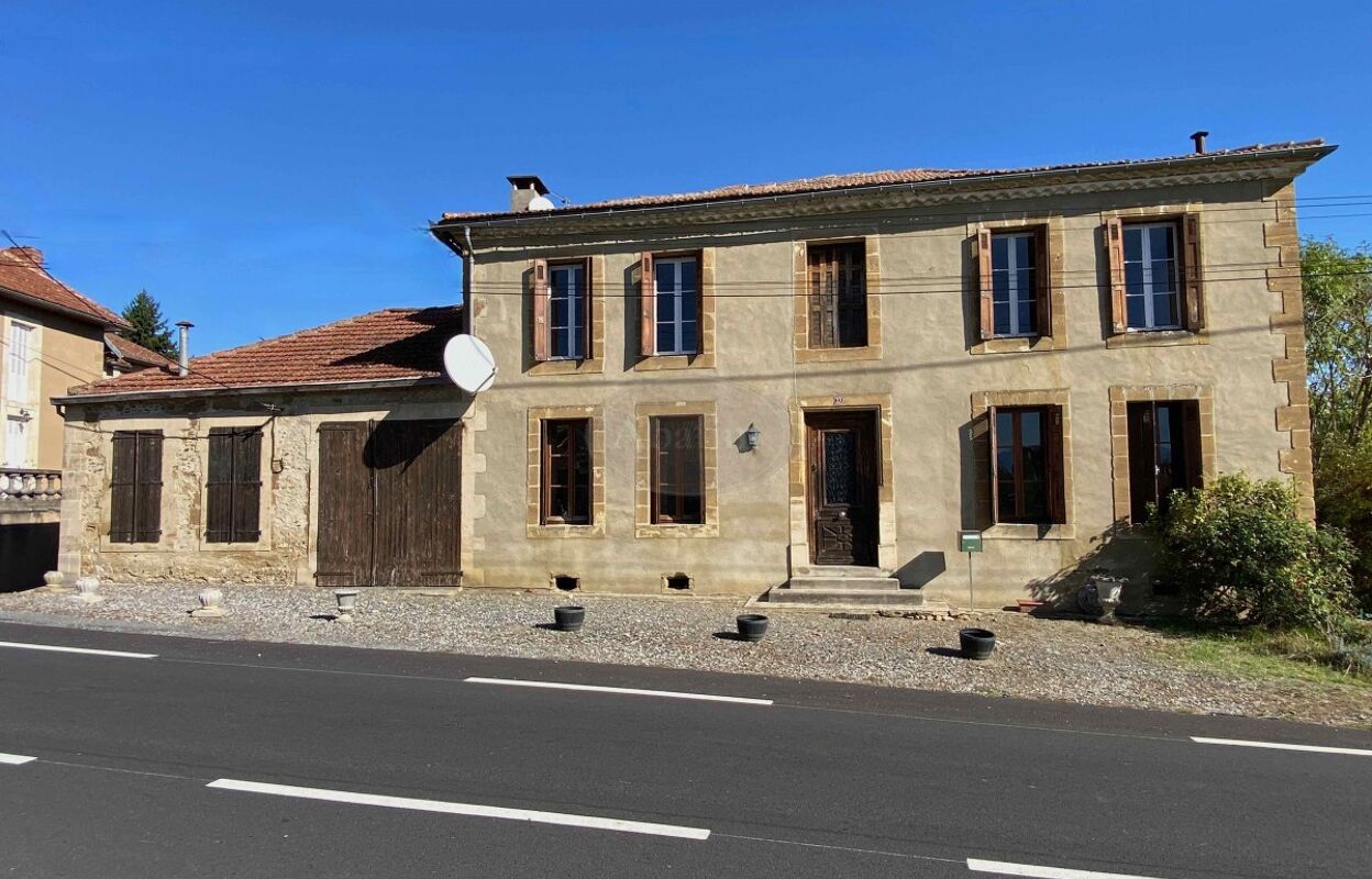 maison 6 pièces 170 m2 à vendre à Castelnau-Magnoac (65230)