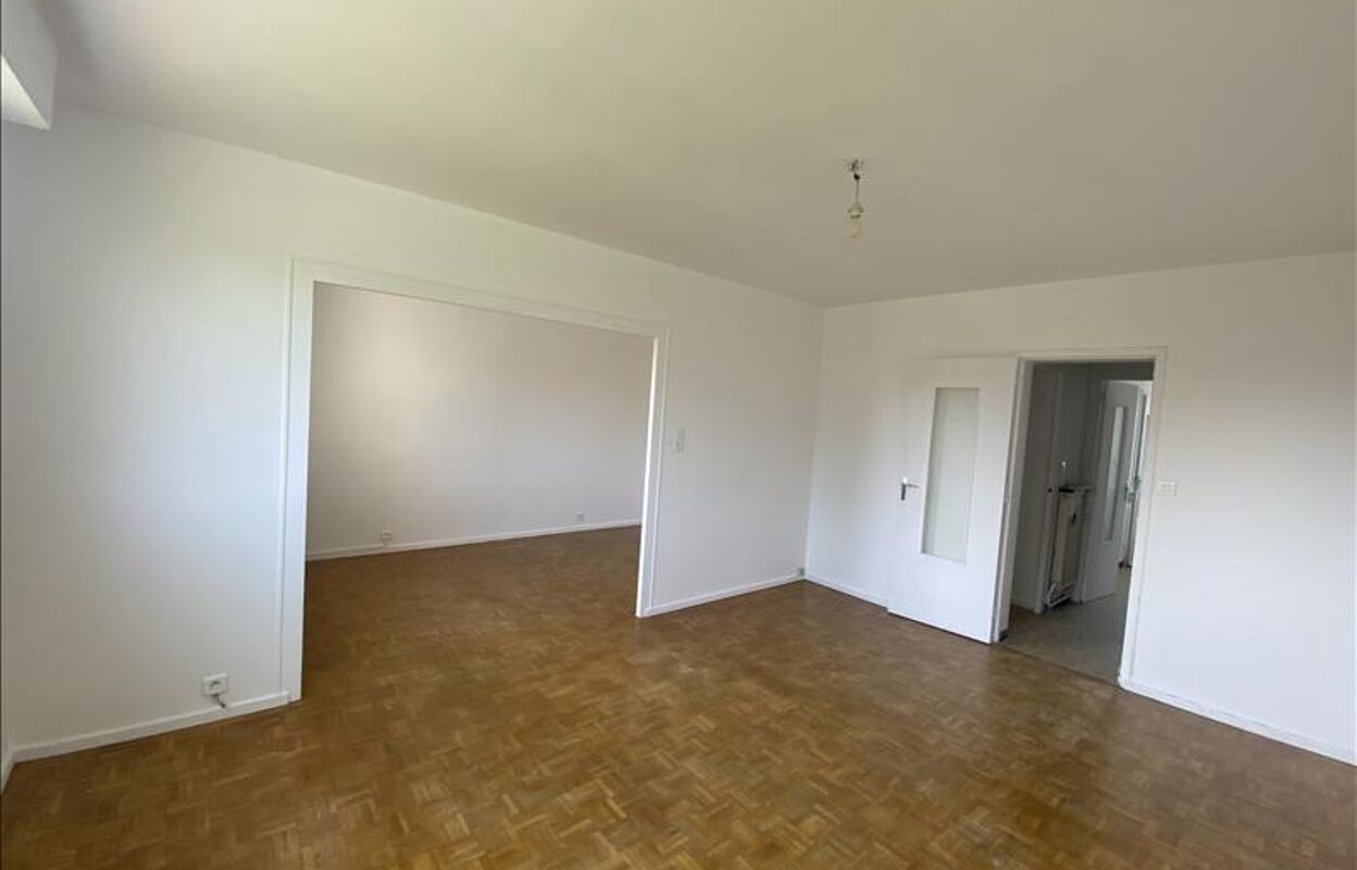 appartement 4 pièces 81 m2 à vendre à Saumur (49400)