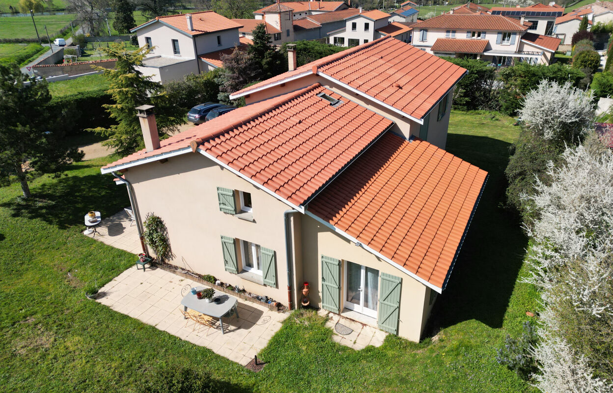 maison 6 pièces 153 m2 à vendre à Lentilly (69210)