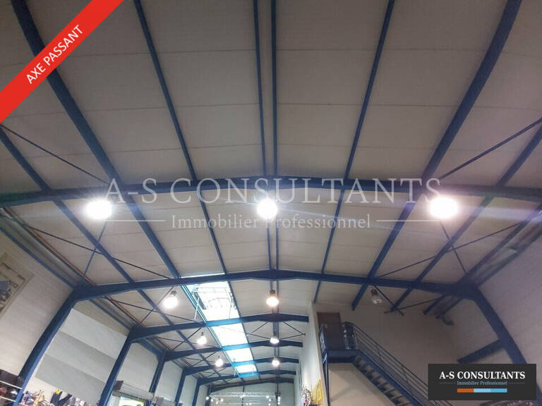 LOCAL COMMERCIAL A LOUER — photo 1