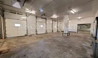 Local industriel  1000 m² à louer à Saint-Symphorien-d'Ozon (69360)