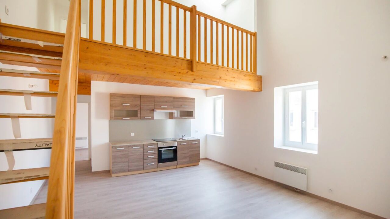 appartement 5 pièces 79 m2 à vendre à Belleville-en-Beaujolais (69220)