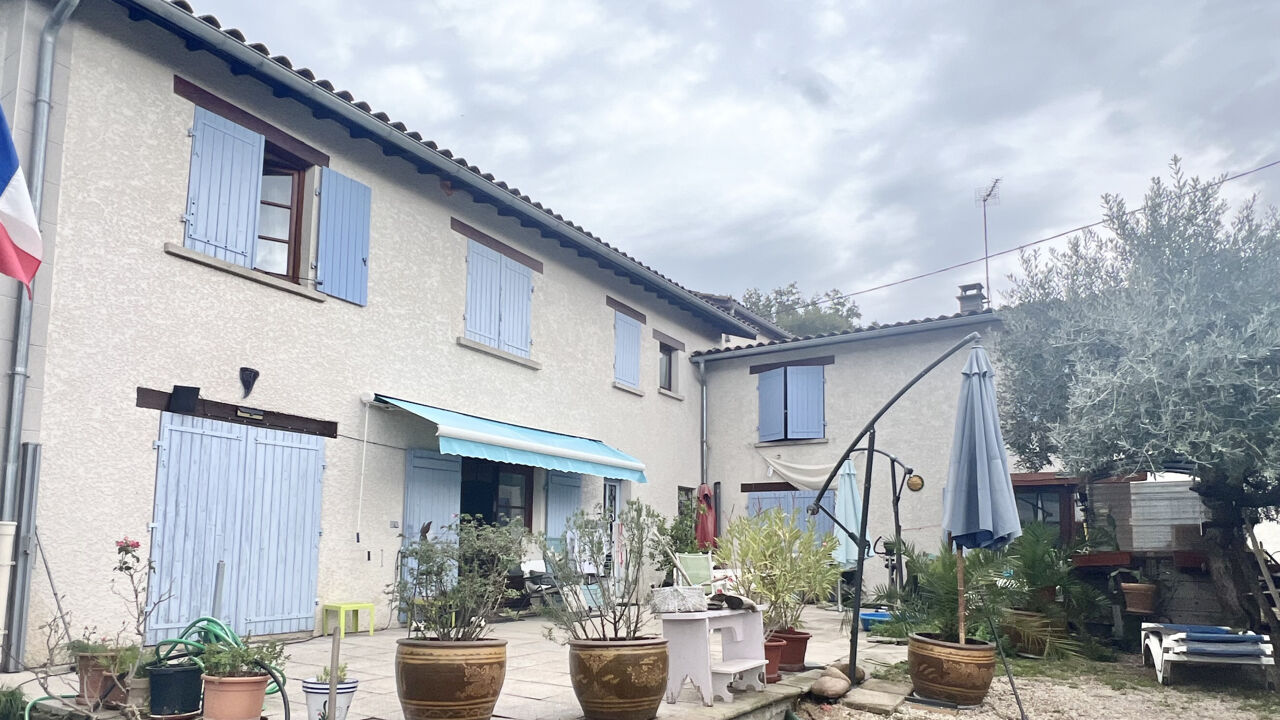 maison 8 pièces 300 m2 à vendre à Salaise-sur-Sanne (38150)