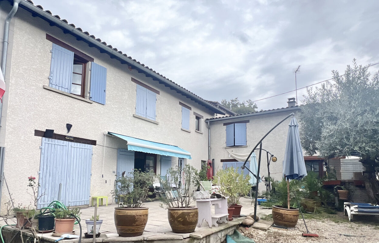 maison 8 pièces 300 m2 à vendre à Salaise-sur-Sanne (38150)