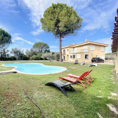 Maison 10 pièces 1395000 €