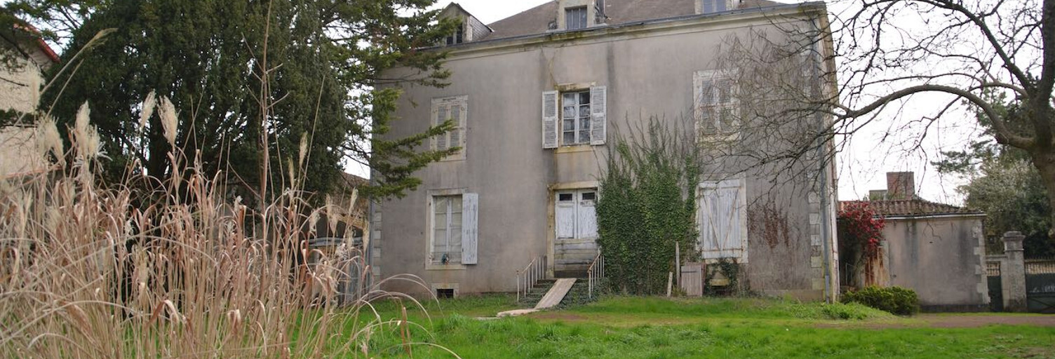 Maison 6 Pièces 165 m² à vendre à Saint-Jean-d'Hermine (85210)