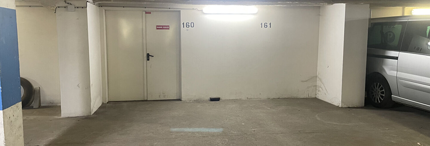 Garage  11 m² à vendre à Paris 19 (75019)