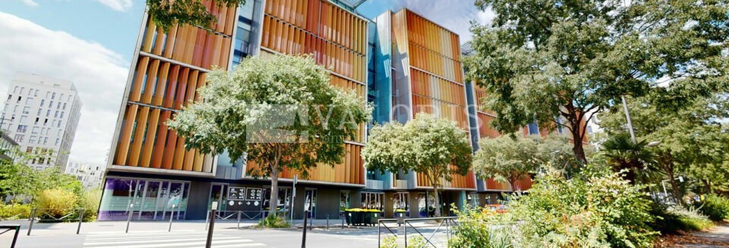 Bureau  1136 m² à louer à Lyon 7 (69007)