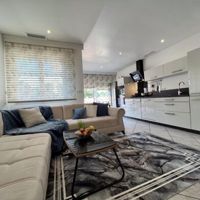 Maison 8 pièces 442000 €