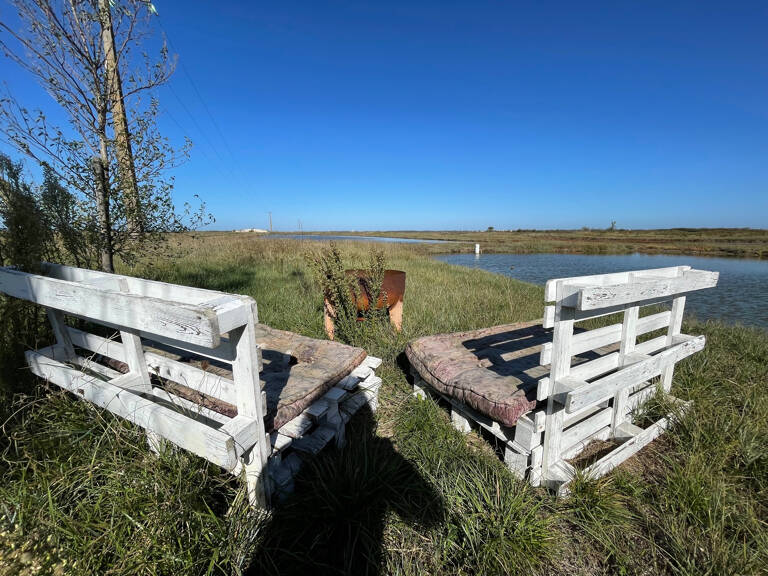 SAINT-JUST-LUZAC, CABANE d'AGREMENT DE 325m2, GARAGE, 27.237 — photo 1
