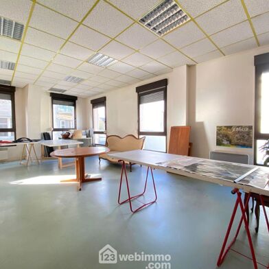 Appartement 6 pièces 125900 €