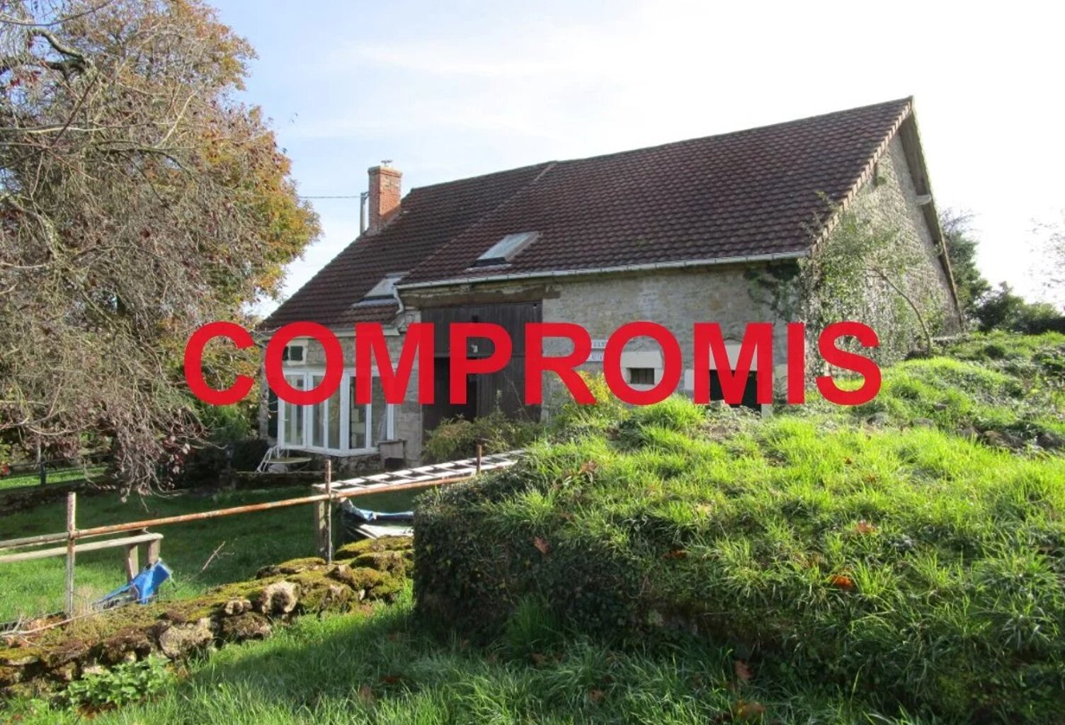 A vendre maison individuelle avec terrain  en Bourgogne — photo 1