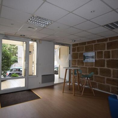 Commerce 5 pièces 1550 €