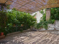 Maison de 155m² avec cours, terrasse et garage - Avignon — photo 3