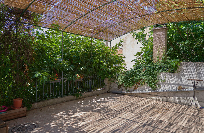 Maison de 155m² avec cours, terrasse et garage - Avignon — photo 3