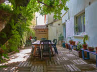 Maison de 155m² avec cours, terrasse et garage - Avignon — photo 4