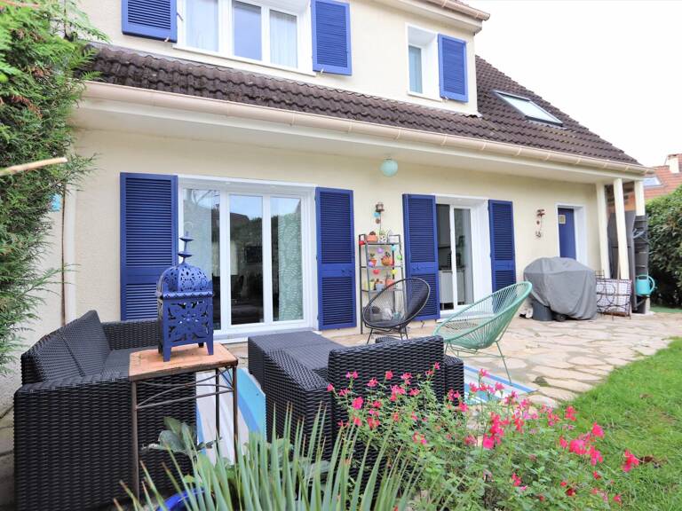 Maison à Périgny sur Yerres — photo 1