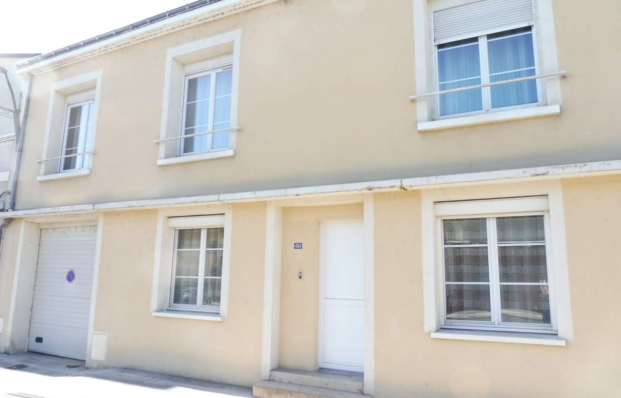 maison 5 pièces 153 m2 à vendre à Sainte-Maure-de-Touraine (37800)