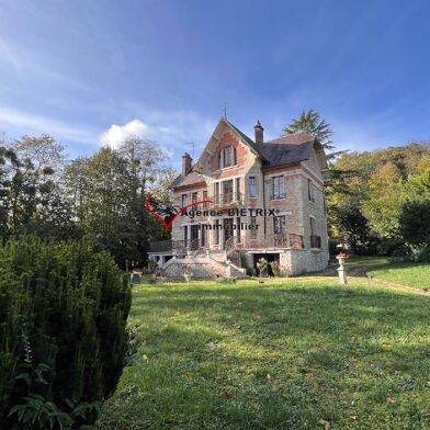 Maison 10 pièces 433 m²