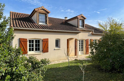 vente maison 302 000 € à proximité de Fleuré (86340)