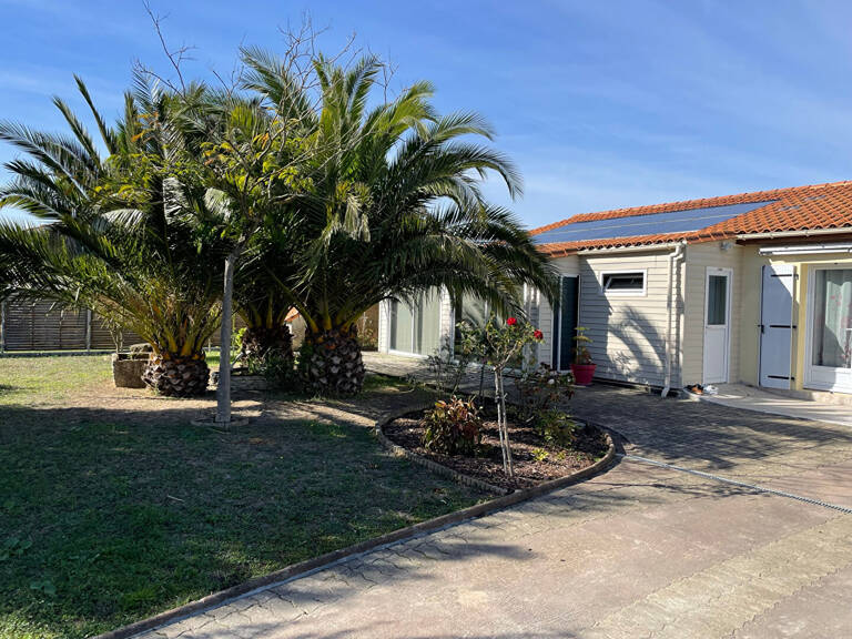 MAISON SAINT NAZAIRE SUR CHARENTE — photo 1