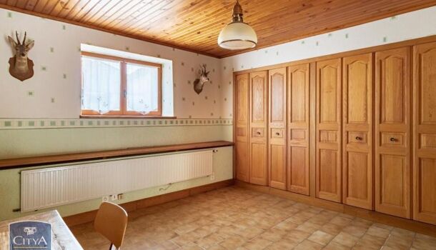 Propri&eacute;t&eacute; 7 pièces  à vendre Oiry 51530