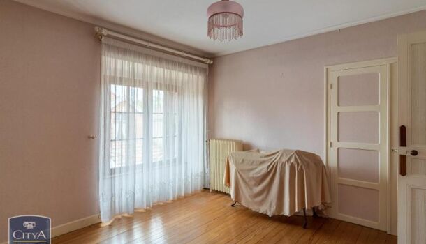 Propri&eacute;t&eacute; 7 pièces  à vendre Oiry 51530