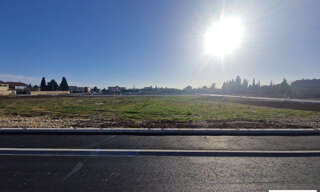 Terrain  496 m² à vendre à Pierrelatte (26700)