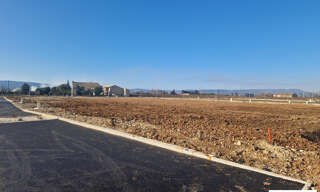 Terrain  609 m² à vendre à Pierrelatte (26700)