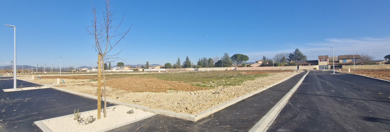 Terrain  607 m² à vendre à Pierrelatte (26700)