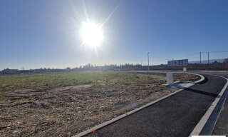 Terrain  642 m² à vendre à Pierrelatte (26700)