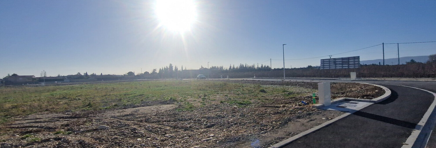 Terrain  642 m² à vendre à Pierrelatte (26700)