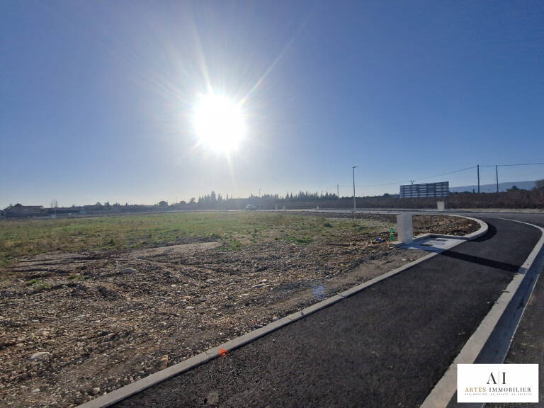 PARCELLE A BATIR DE 642 m² — photo 1