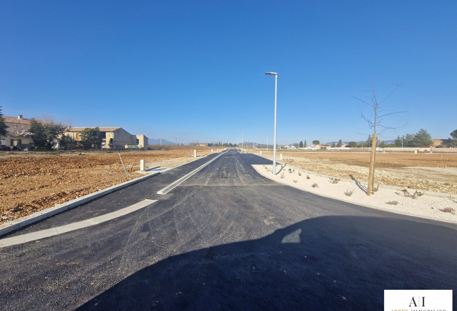 PARCELLE A BATIR DE 567 m² — photo 1