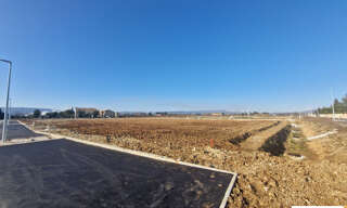 Terrain  582 m² à vendre à Pierrelatte (26700)