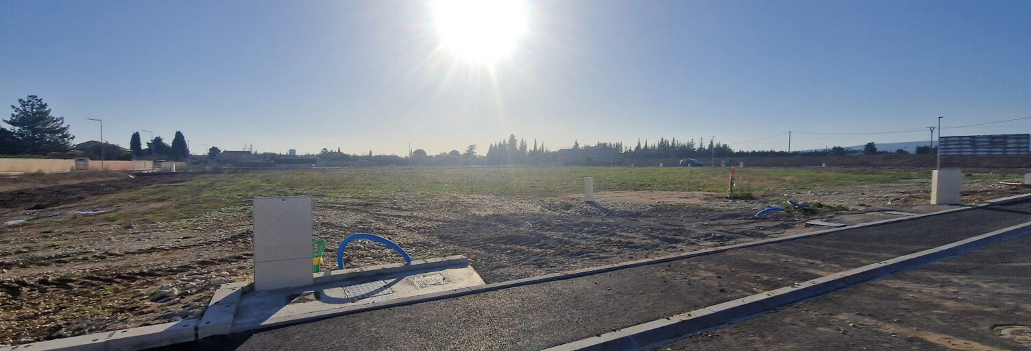 Terrain  678 m² à vendre à Pierrelatte (26700)