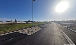 Terrain  587 m² à vendre à Pierrelatte (26700)