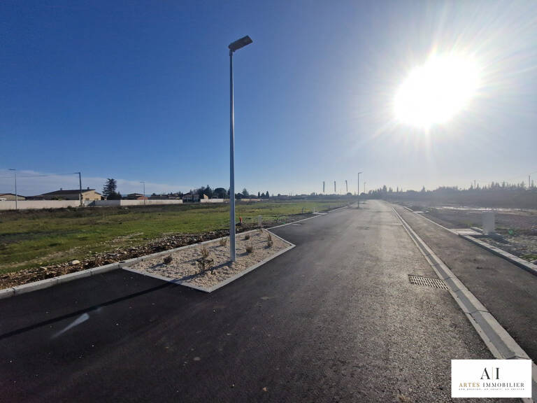 PARCELLE A BATIR DE 587 m² — photo 1