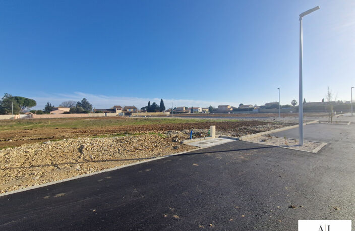 PARCELLE A BATIR DE 587 m² — photo 3