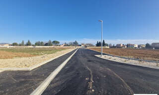 Terrain  584 m² à vendre à Pierrelatte (26700)