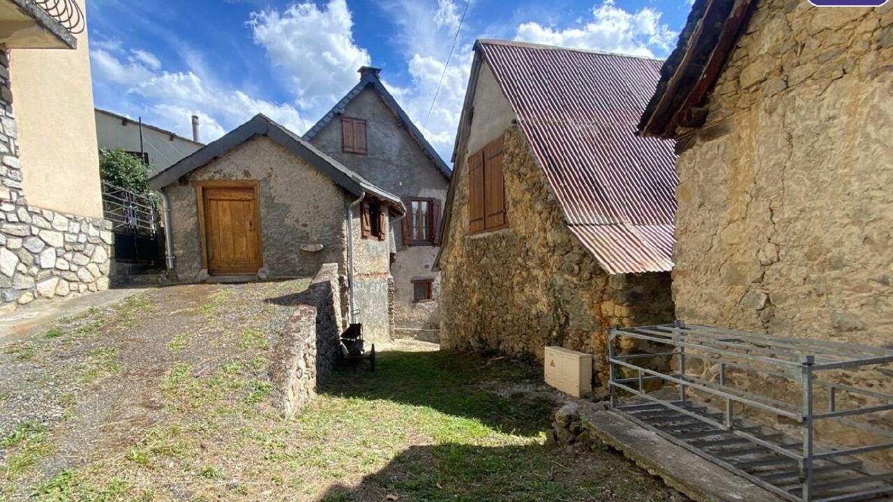 maison 2 pièces 54 m2 à vendre à Castillon-en-Couserans (09800)