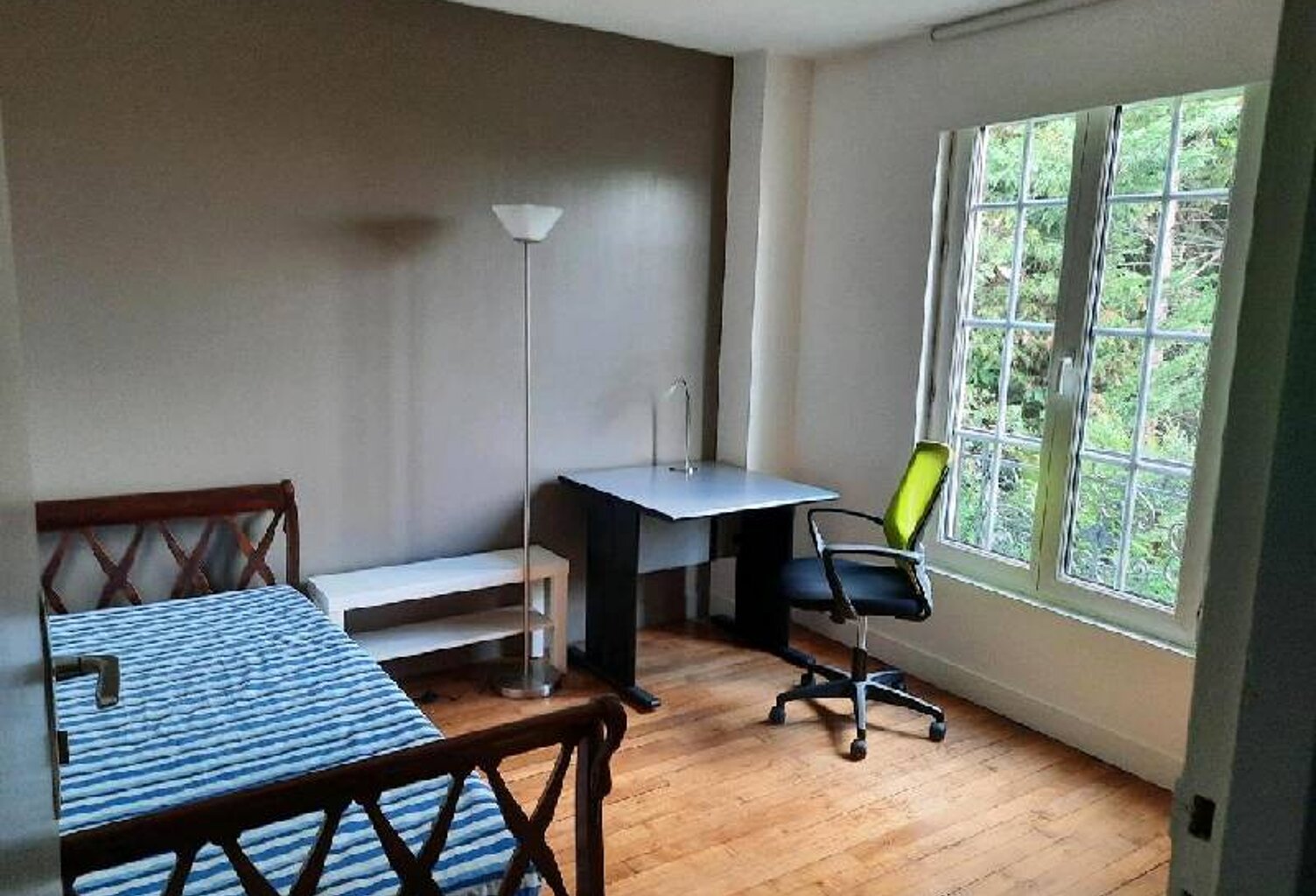 Location appartement 1 pièce 15 m² à Aulnay-sous-Bois (93600) — photo 1