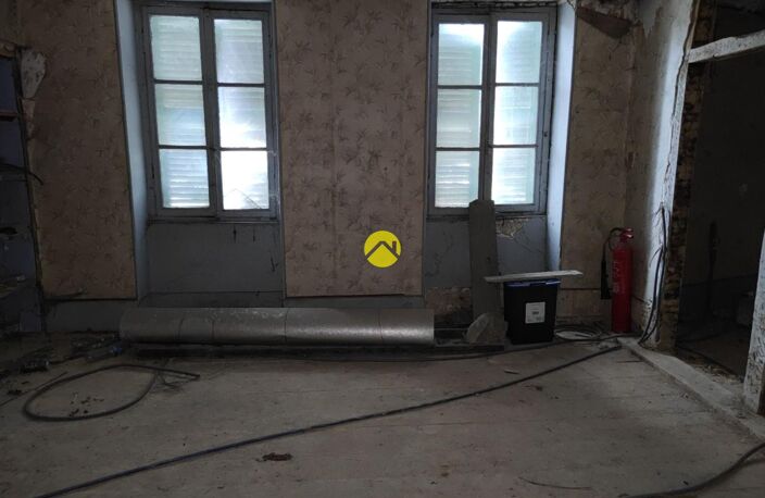 IMPRIMERIE AVEC LOGEMENT — photo 2